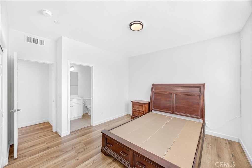 1617 Camden Court - Photo 16