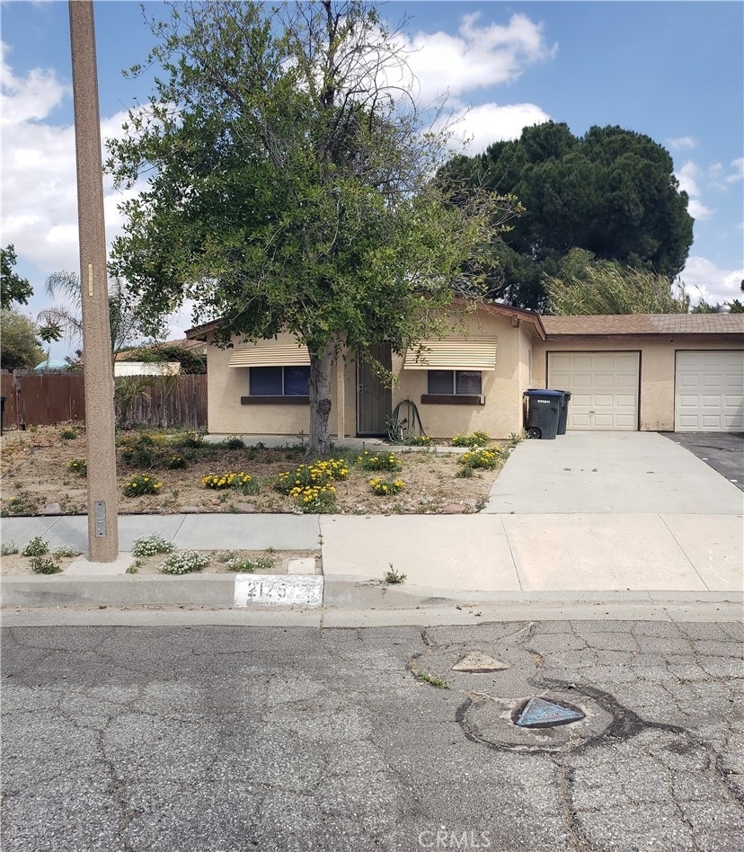 2125 San Bernardo - Photo 0