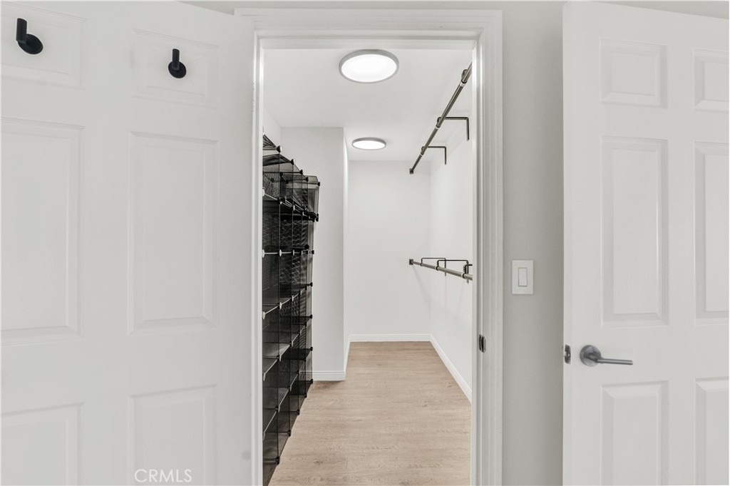 5200 White Oak Avenue - Photo 20