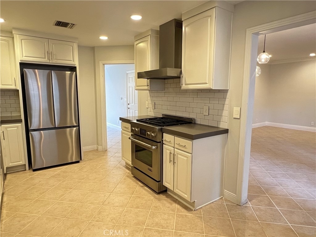 5200 White Oak Avenue - Photo 10