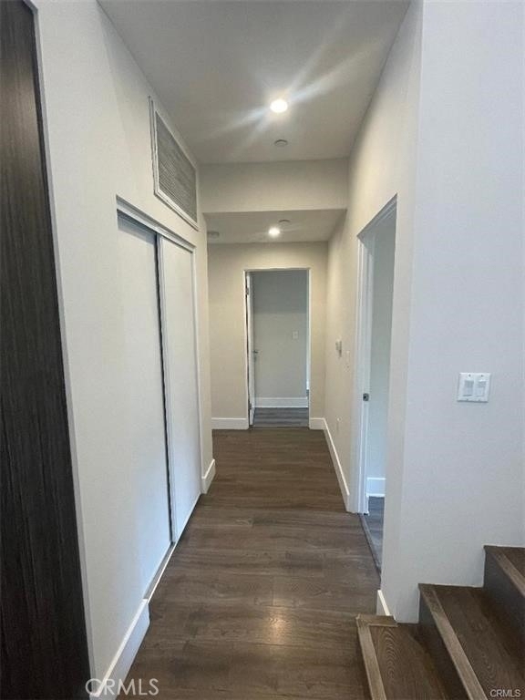 6445 Woodley Avenue - Photo 8