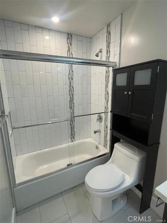 6445 Woodley Avenue - Photo 19