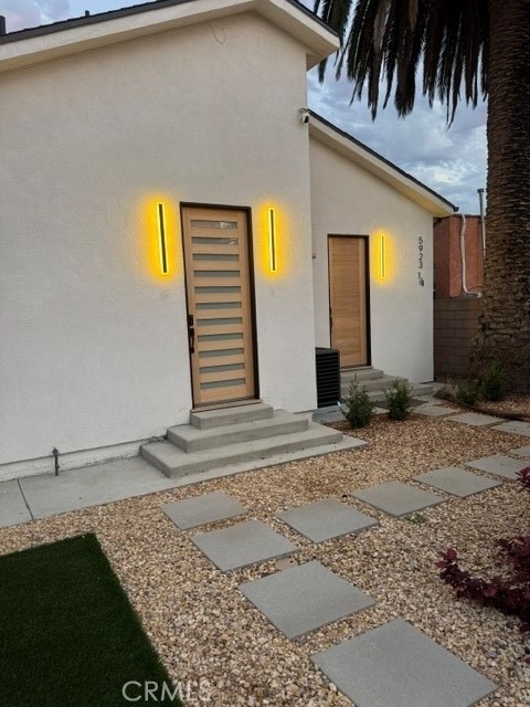 5923 1/4 Haas Ave - Photo 0
