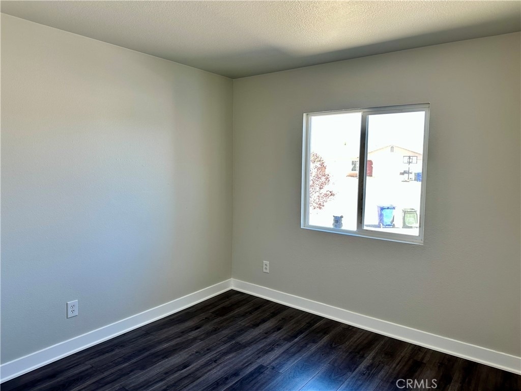 11923 Spring Hill Court - Photo 10