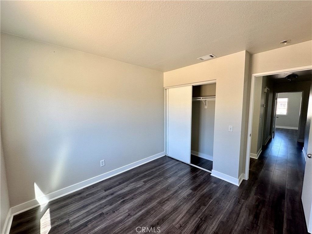 11923 Spring Hill Court - Photo 8