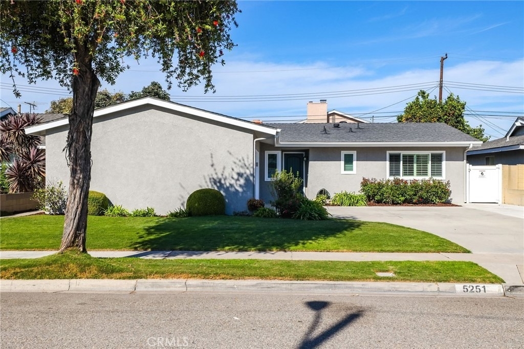 5251 Anthony Avenue - Photo 1