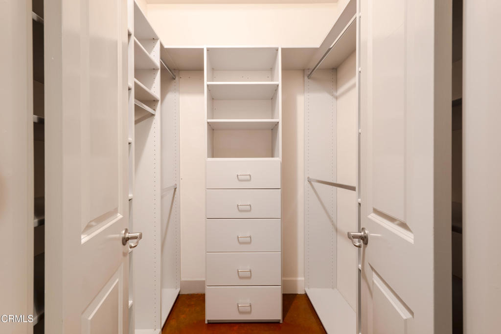840 E Green Street - Photo 15