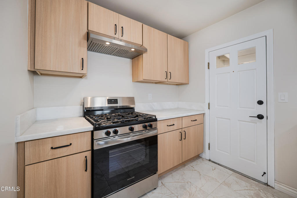 7731 Ferncola Avenue - Photo 6