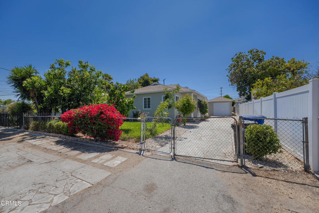 7731 Ferncola Avenue - Photo 15