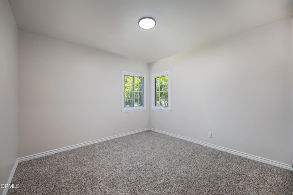 7731 Ferncola Avenue - Photo 9