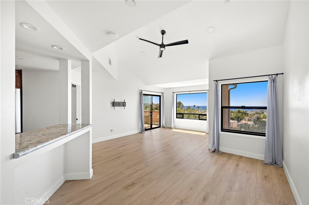 1060 Calle Del Cerro - Photo 1