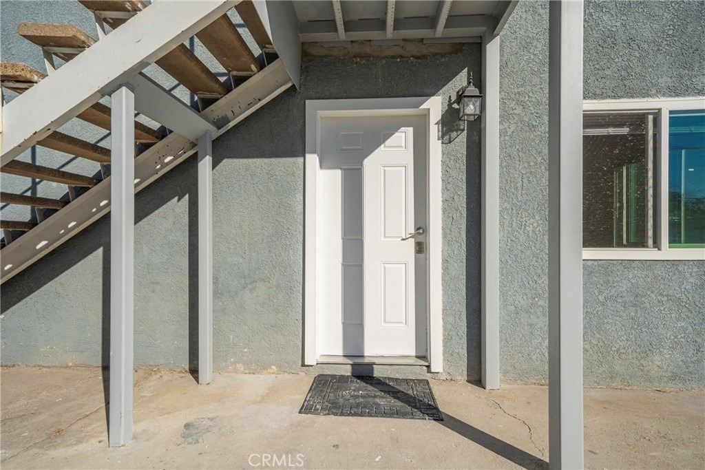 1612 W 226th - Photo 0