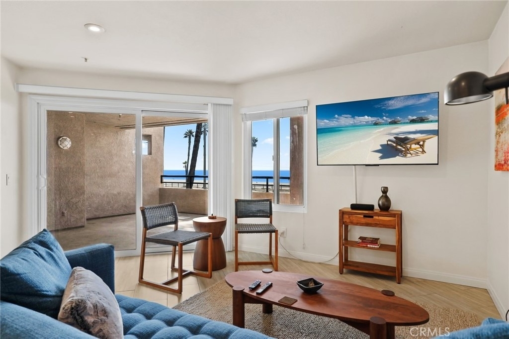1200 Pacific Coast Highway - Photo 4