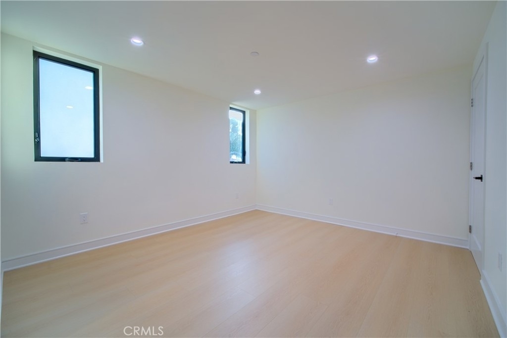 2678 Newell Street - Photo 7