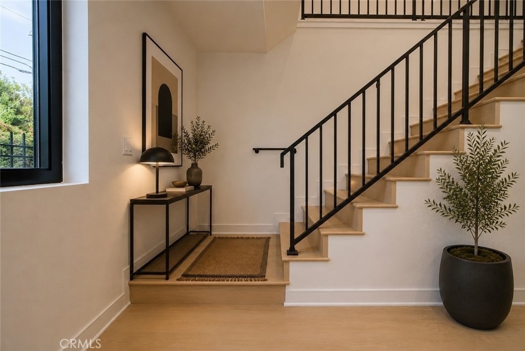 2678 Newell Street - Photo 2