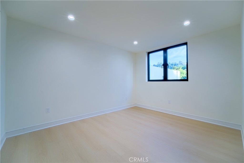 2678 Newell Street - Photo 10