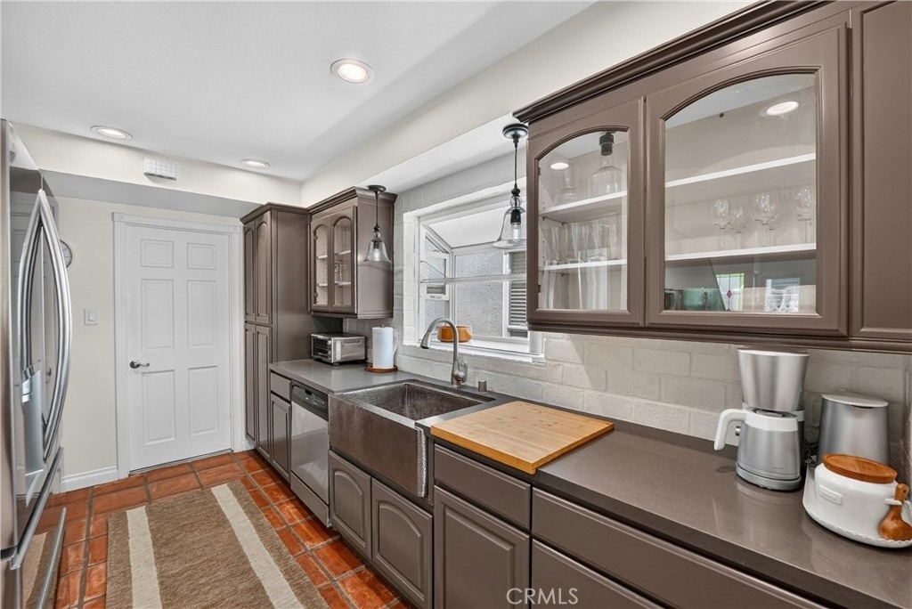 354 62nd - Photo 9