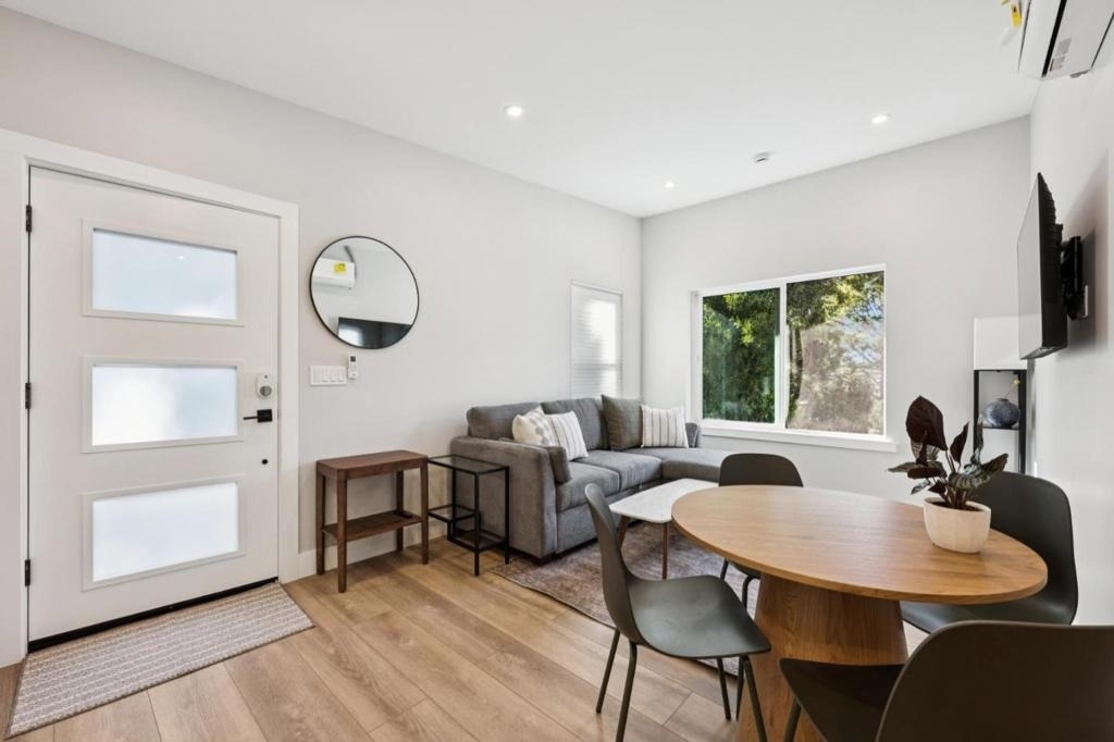 196 Amapola Avenue - Photo 1