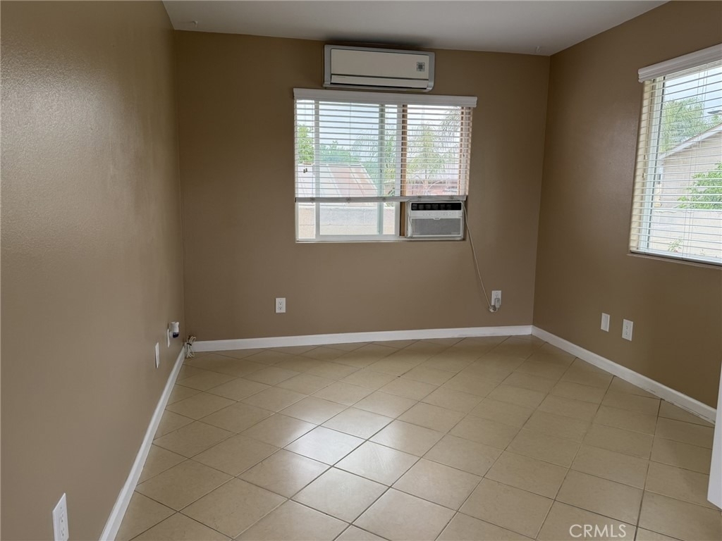 7654 Alder Avenue - Photo 4