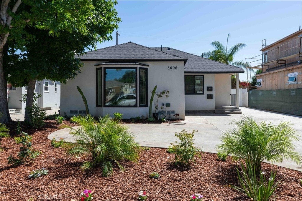 8006 Glider Avenue - Photo 1