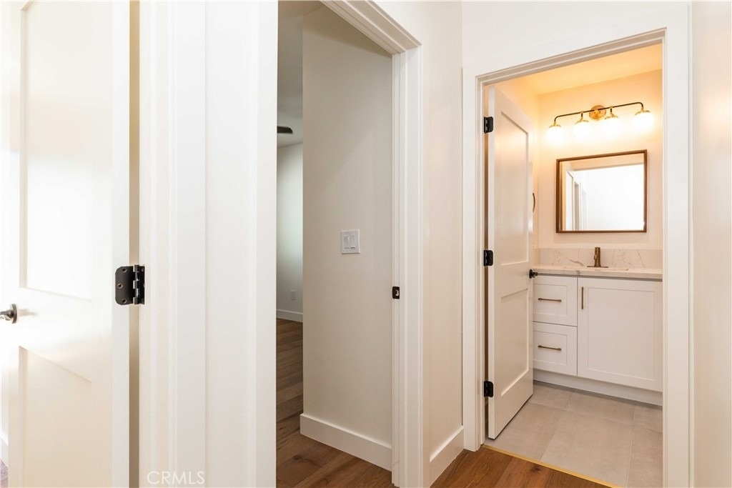 8006 Glider Avenue - Photo 29