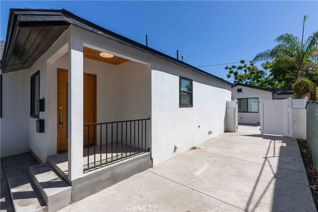 8006 Glider Avenue - Photo 7