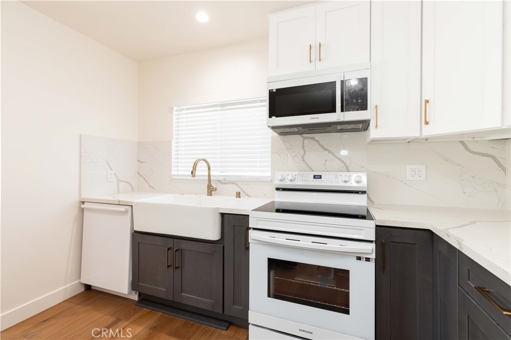 8006 Glider Avenue - Photo 18