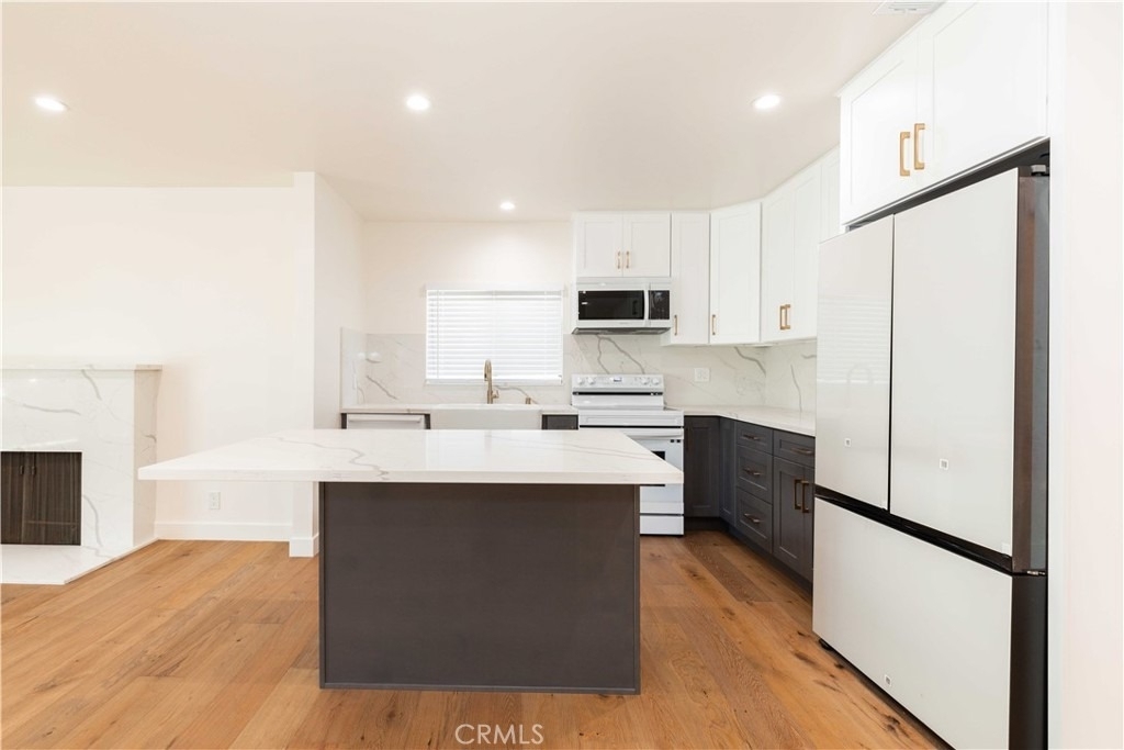 8006 Glider Avenue - Photo 15