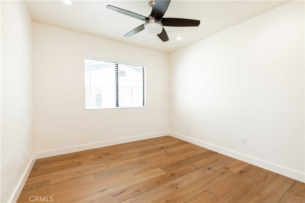 8006 Glider Avenue - Photo 32