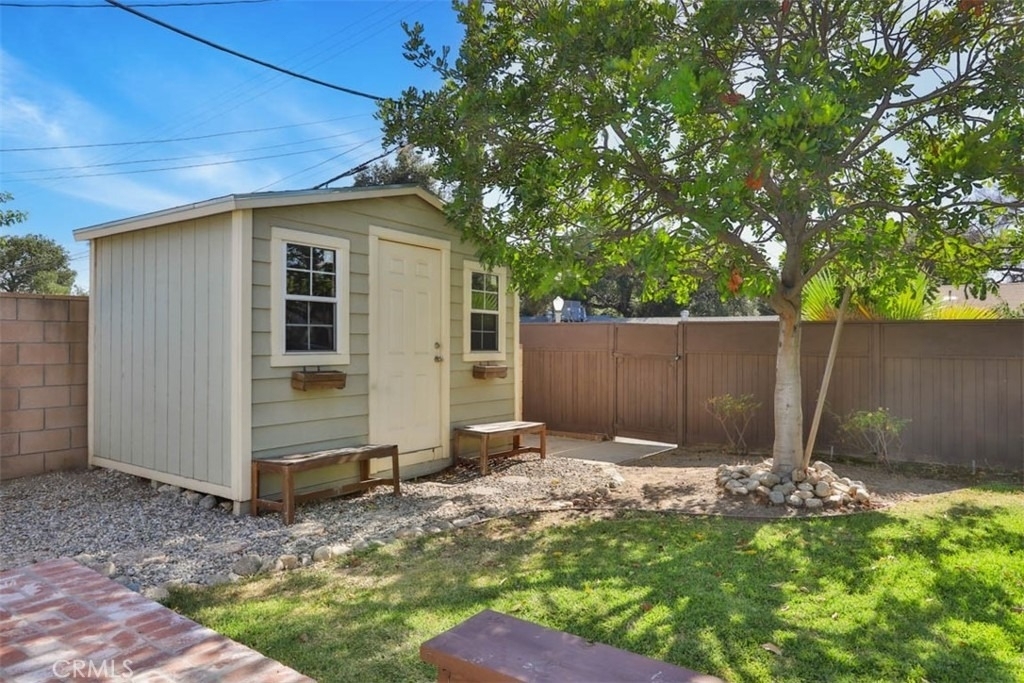 103 S Worthy Drive - Photo 40