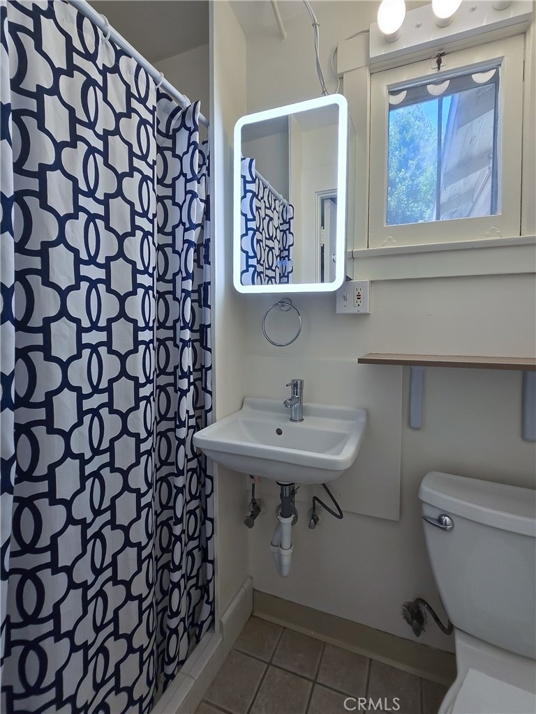 901 N Indian Hill Boulevard - Photo 13