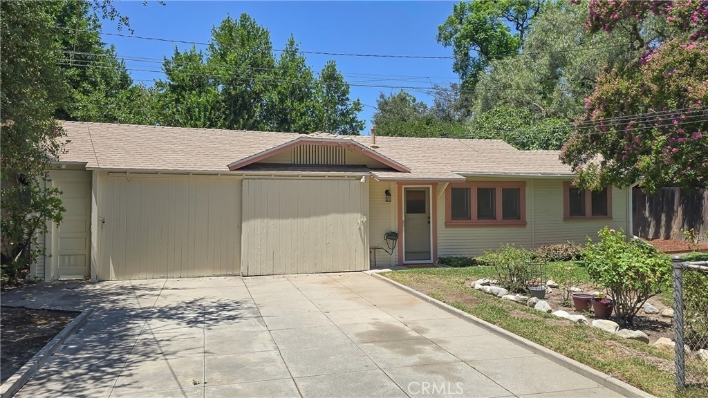 901 N Indian Hill Boulevard - Photo 1
