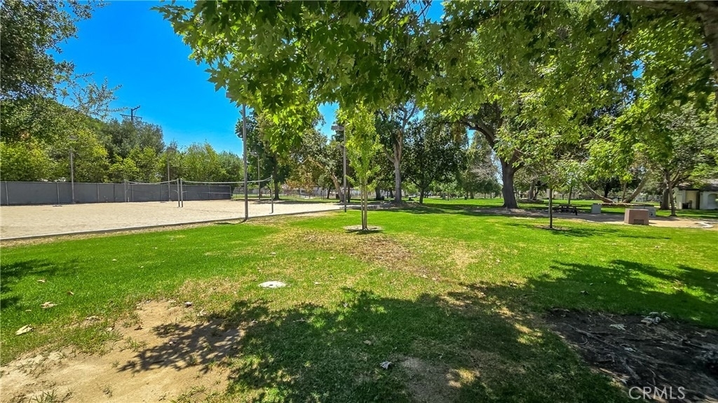 901 N Indian Hill Boulevard - Photo 30