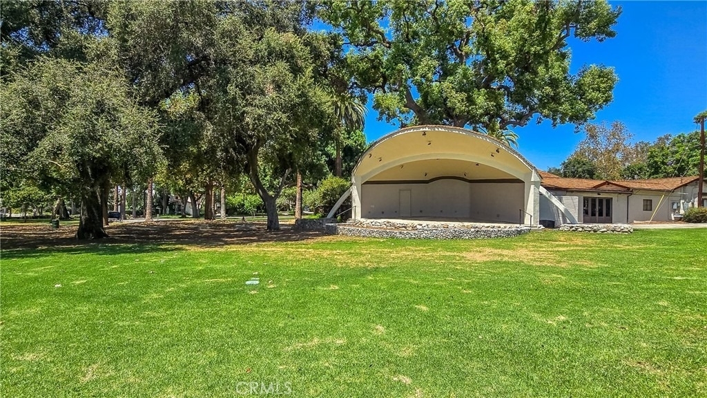 901 N Indian Hill Boulevard - Photo 31