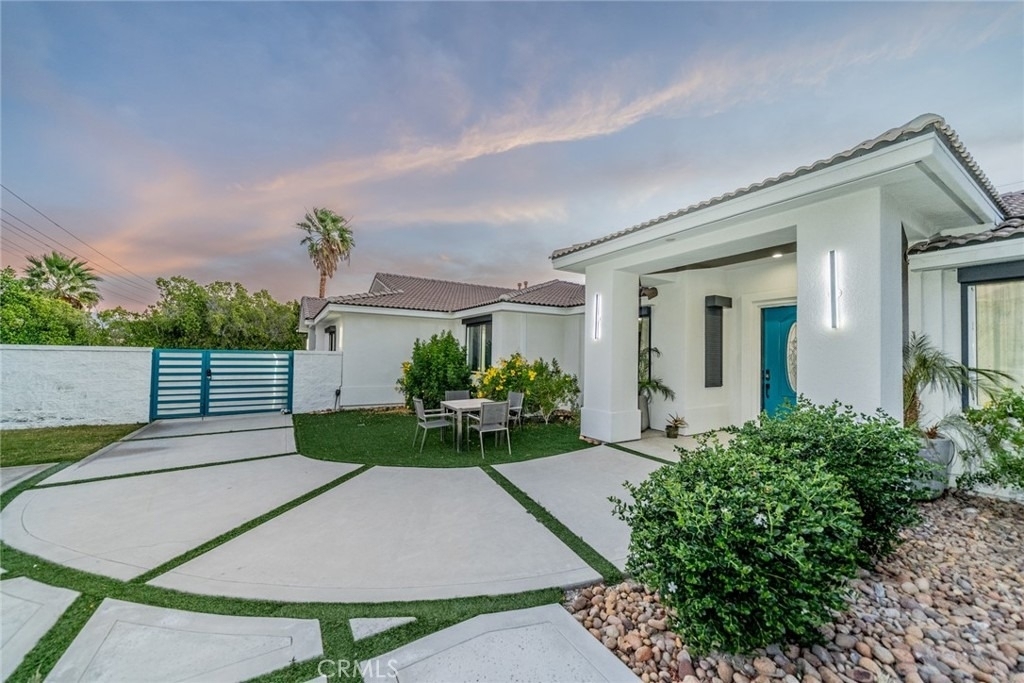 2932 Sunrise Way - Photo 17