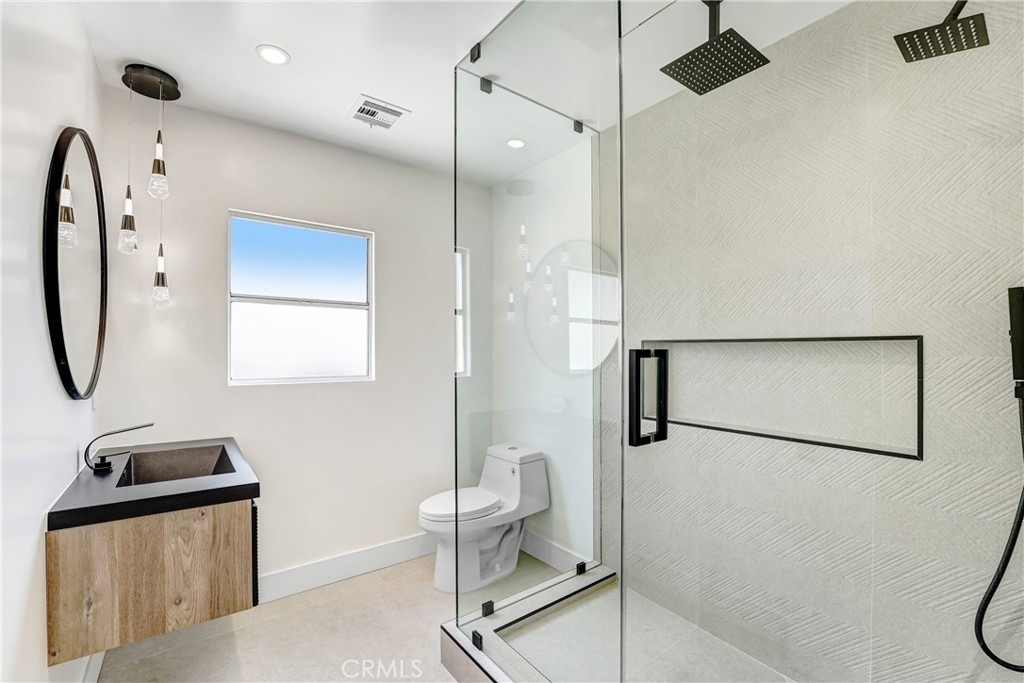 6722 Katherine Ave - Photo 12