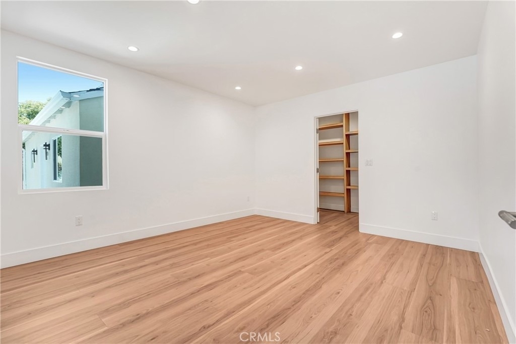 6722 Katherine Ave - Photo 17