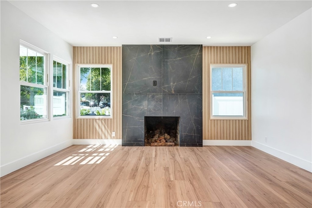 6722 Katherine Ave - Photo 4