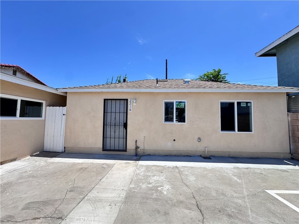 2218 Continental Avenue - Photo 0