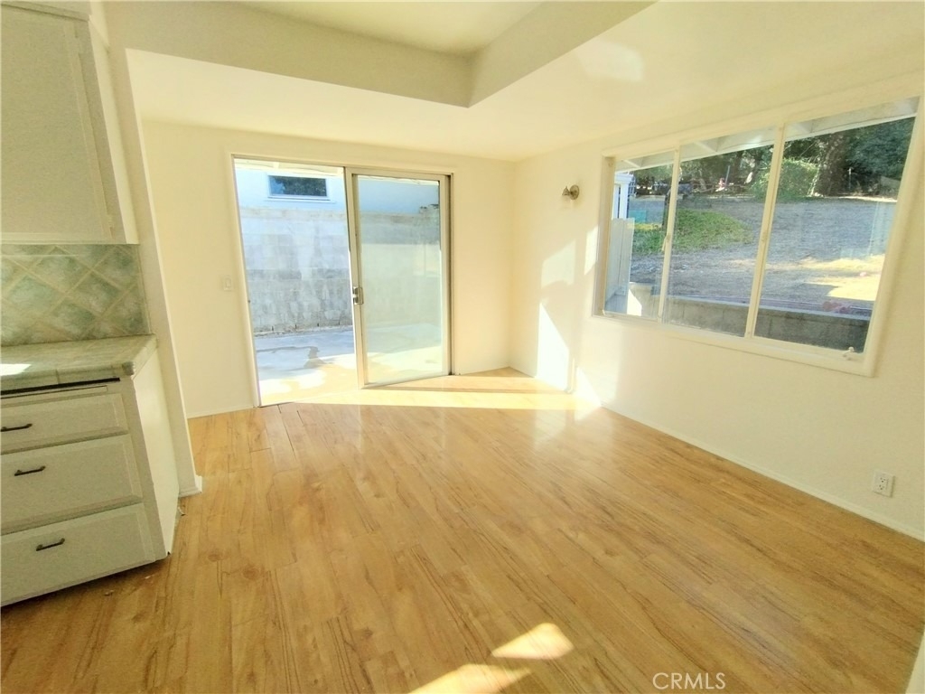 374 Grand - Photo 15
