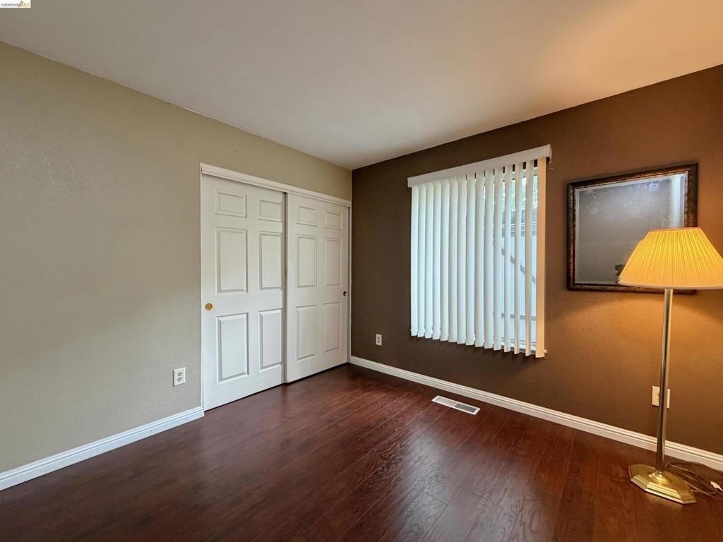 7 Goldmeadow Ct - Photo 7