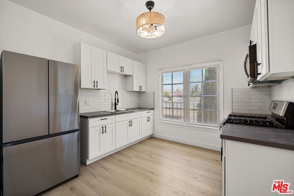 1245 S Orange Street - Photo 2