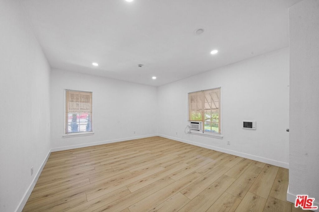 1245 S Orange Street - Photo 8