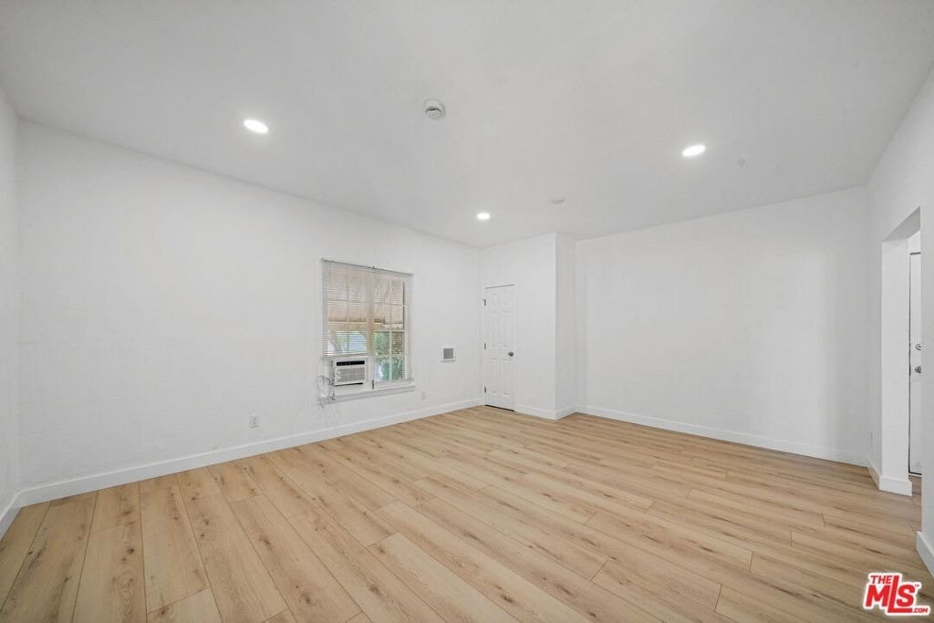 1245 S Orange Street - Photo 9