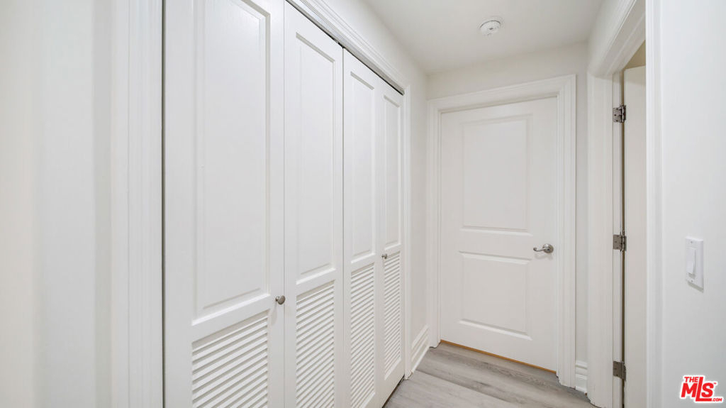 2306 Fox Hills Drive - Photo 28