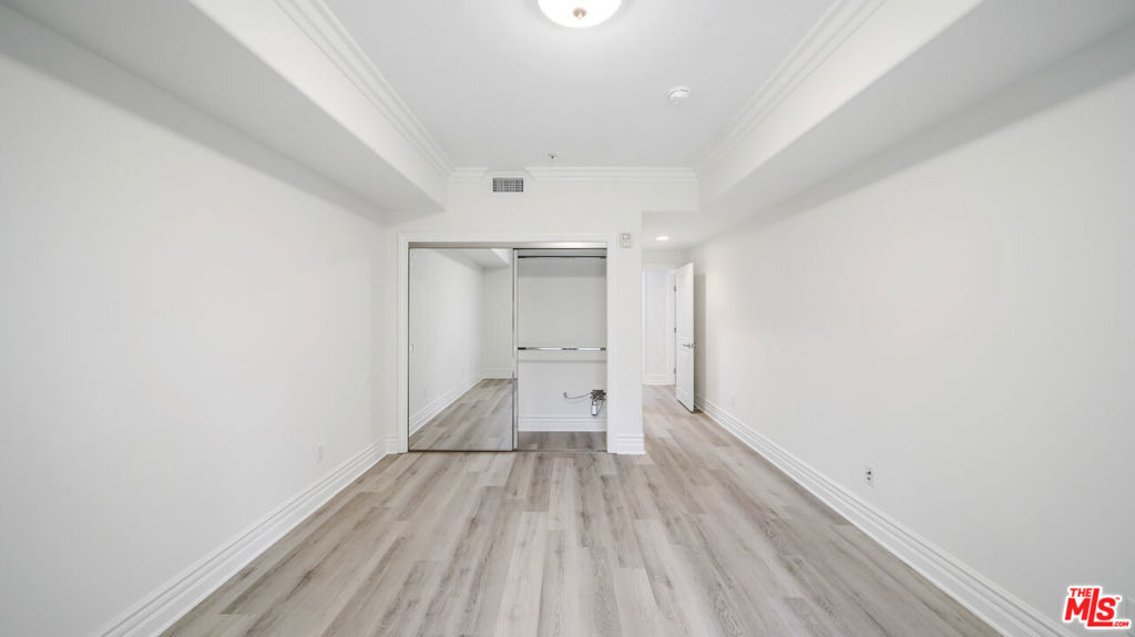 2306 Fox Hills Drive - Photo 20