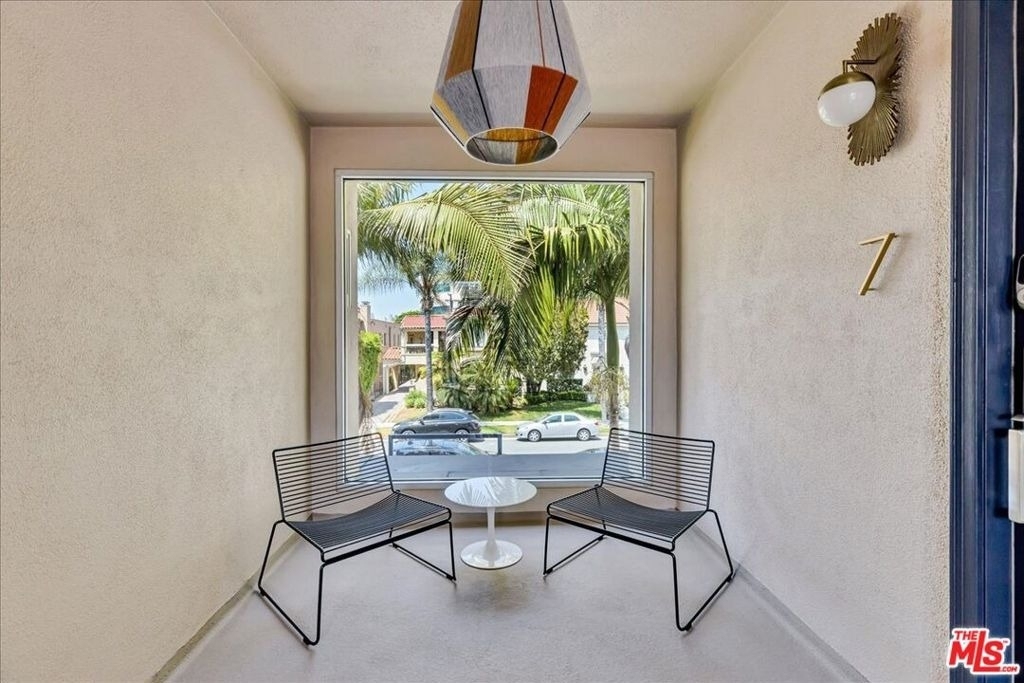 210 S Hamilton Drive - Photo 27