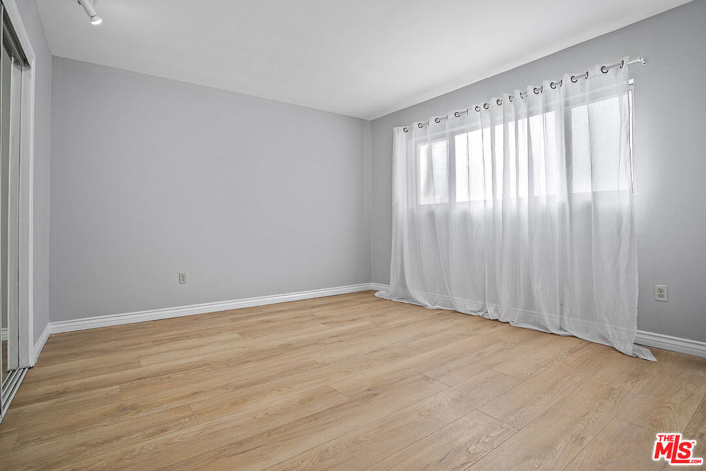 11743 Mayfield - Photo 14