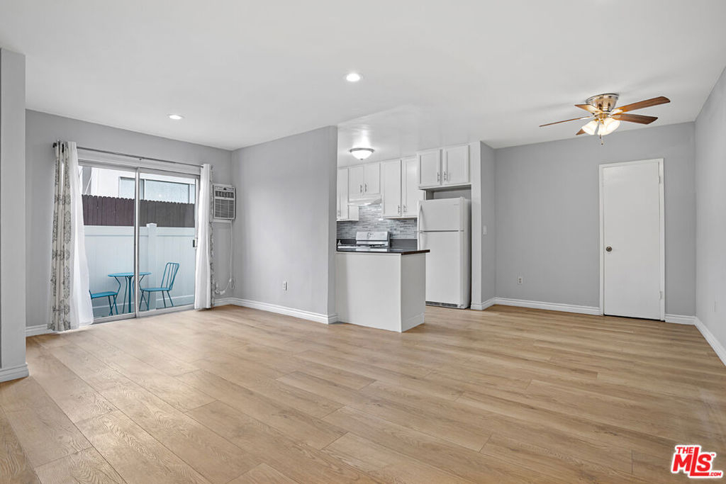 11743 Mayfield - Photo 4