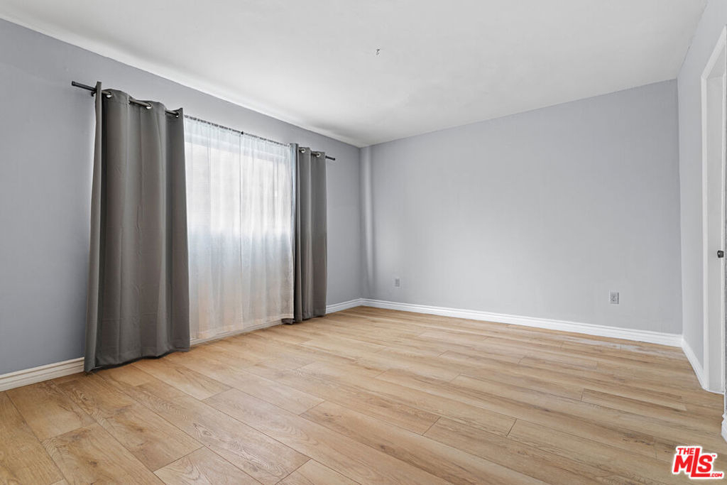 11743 Mayfield - Photo 18